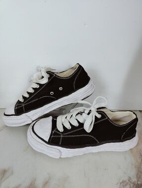 Maison Mihara Yasuhiro PETERSON23 OG Sole Canvas Low-top Sneakers, 11